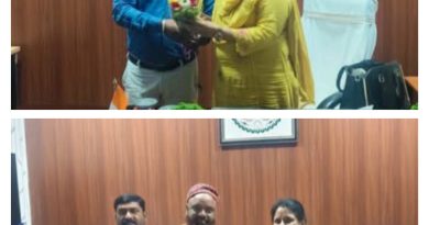 सीएमओ  मुक्ता सिंह चौहान  से मिले  भाजपा मंडल अध्यक्ष पार्षद अनिल खटीक एवं शहीद अशरफी के साथ उन्हें नई जिम्मेदारी के लिए बधाई एवं शुभकामनाएं दिऐ।