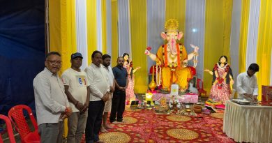 भागवत कथा एवं गणेश पंडालो में पहुंचे पूर्व नगर पालिका अध्यक्ष एवं जिला कांग्रेस कमेटी कोषाध्यक्ष अशोक जायसवाल l