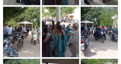 बीएलओ को तहसील कार्यालय में बुलाया गया लेकिन बैठने की व्यवस्था नही,,  जानकारी प्रशिक्षण देने के लिए बुलाया गया बीएलओ परेशान